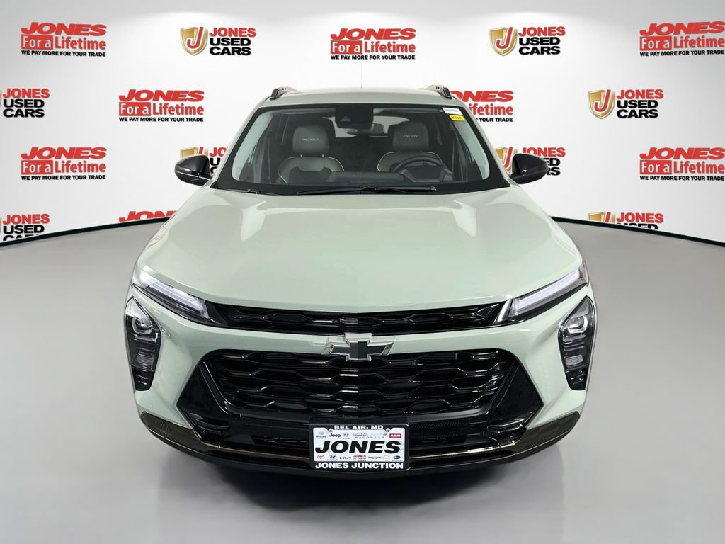 Used 2025 Chevrolet Trax ACTIV FWD image 10