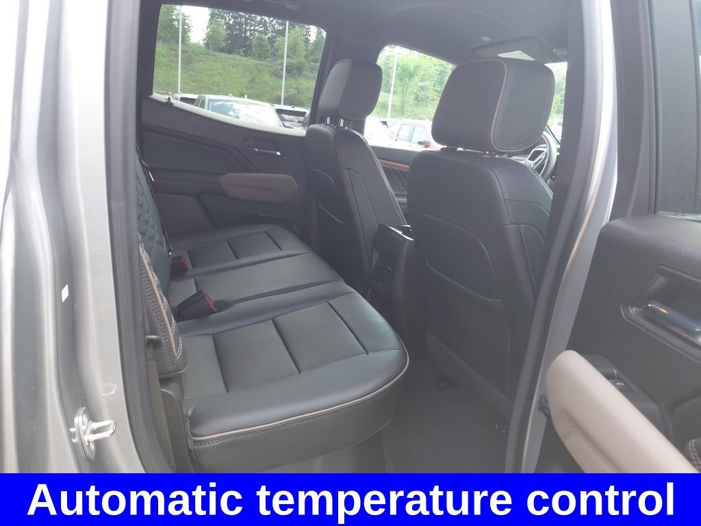 Used 2023 GMC Canyon Denali AWD/4WD image 10