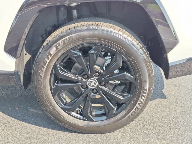Certified 2024 Toyota RAV4 SE w/ Convenience Package AWD/4WD image 8