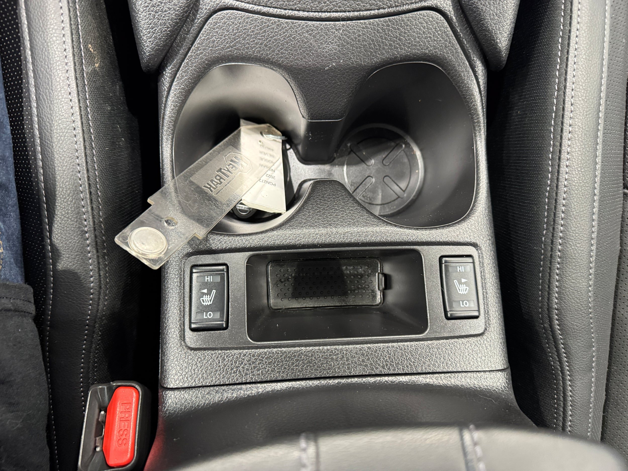 Used 2022 Nissan Rogue Sport SL w/ Premium Package AWD/4WD image 21