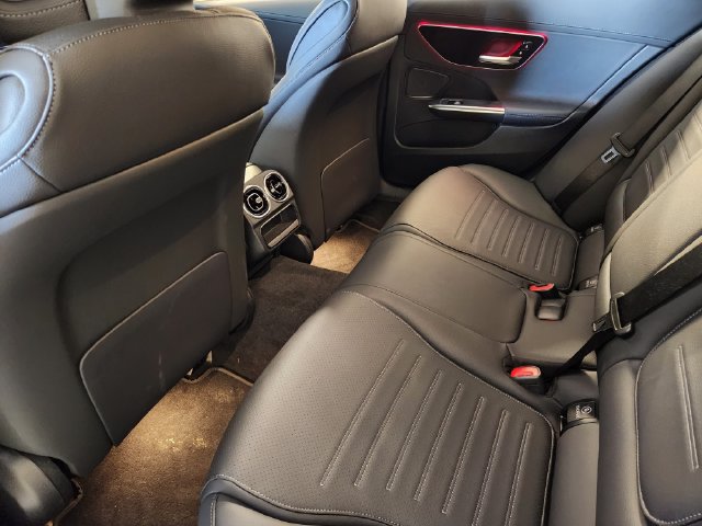 Used 2023 Mercedes-Benz C 300 4MATIC Sedan image 29