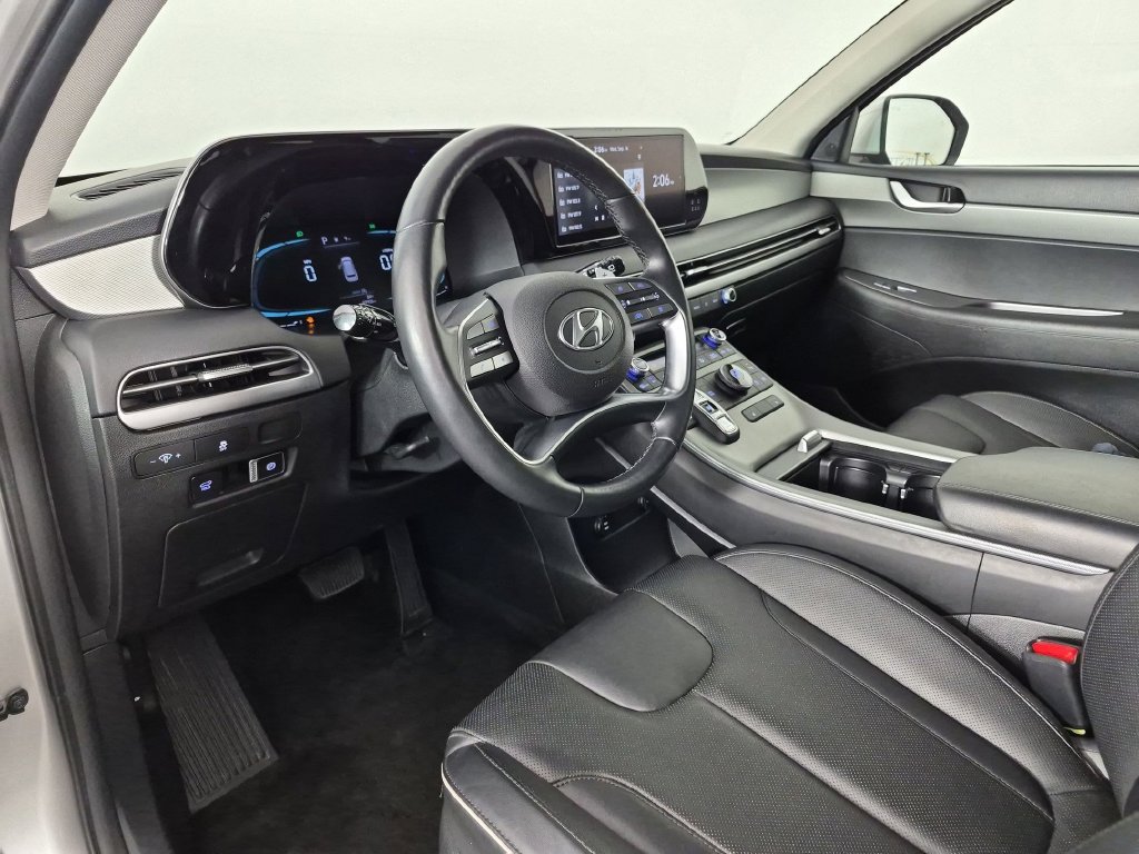 Used 2024 Hyundai Palisade SEL FWD image 17