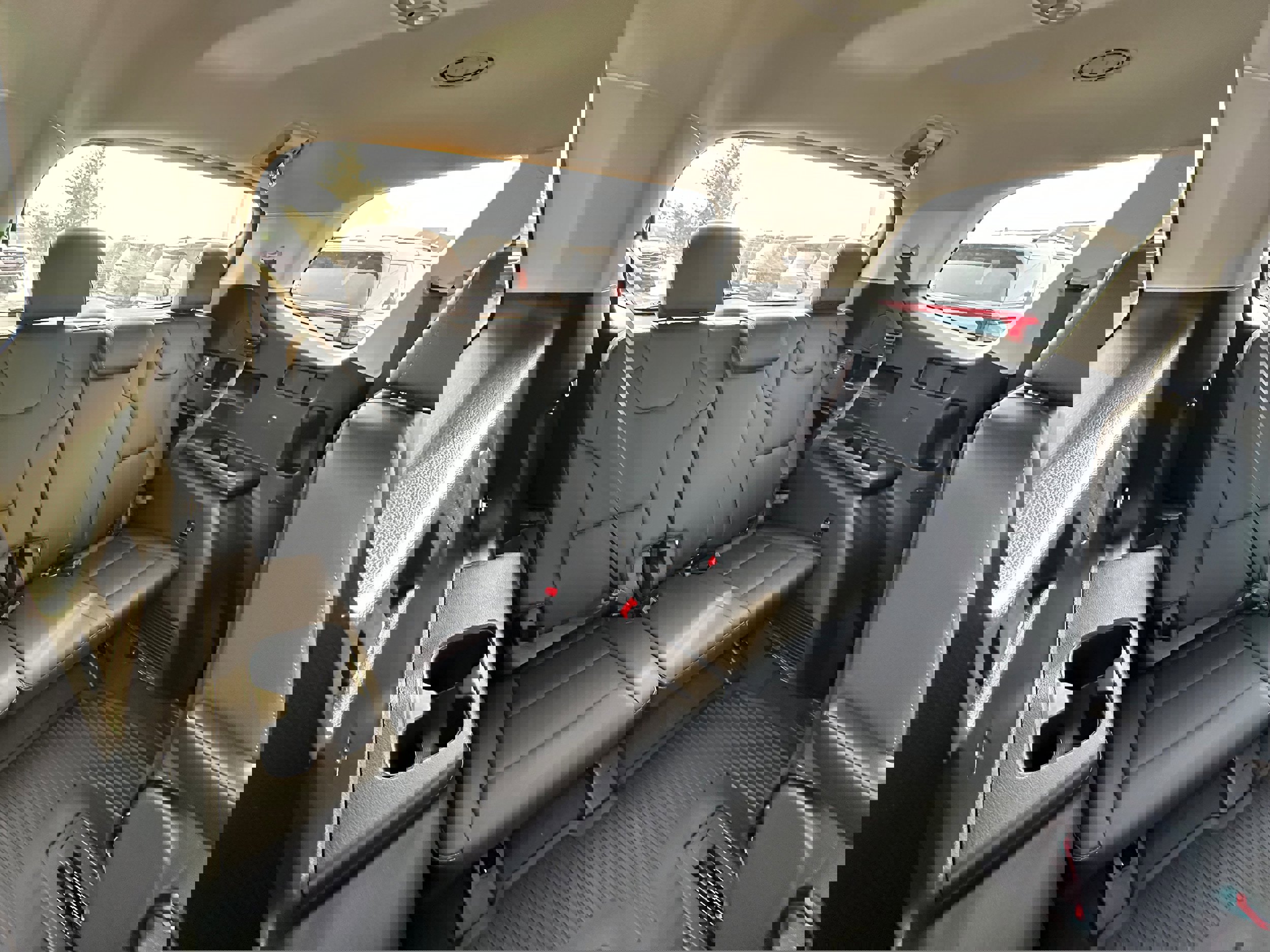 New 2025 Kia Telluride S image 26