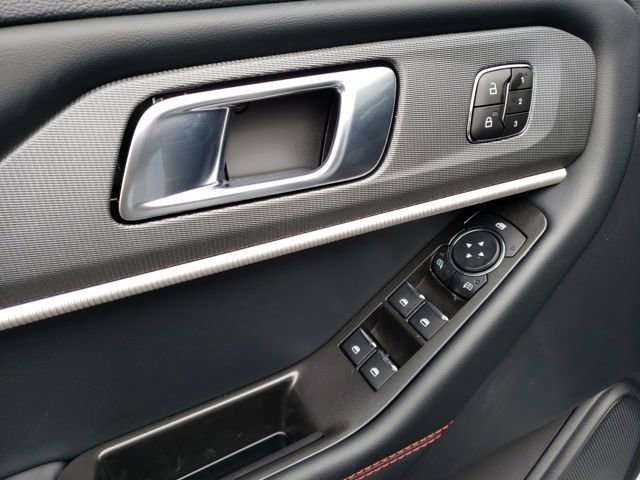 New 2026 Ford Explorer ST-Line w/ ST-Line Street Pack image 20