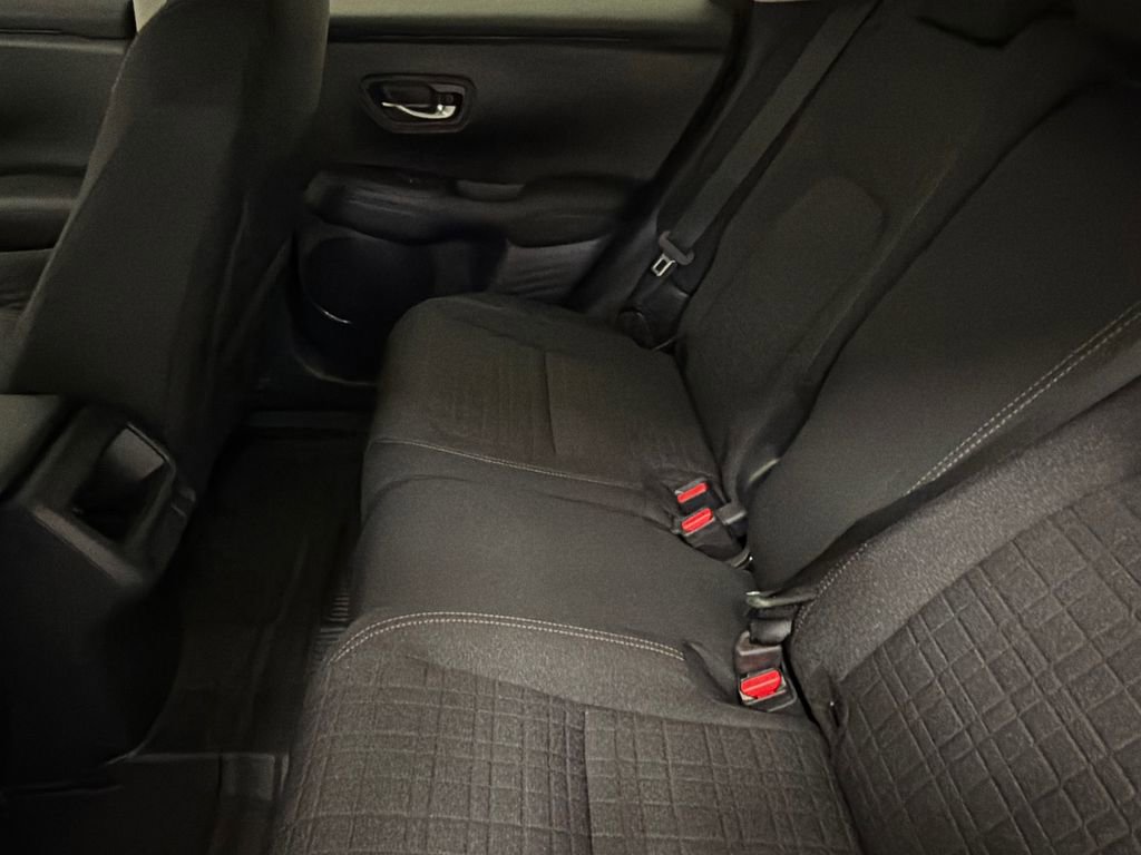 New 2026 Honda HR-V LX image 16