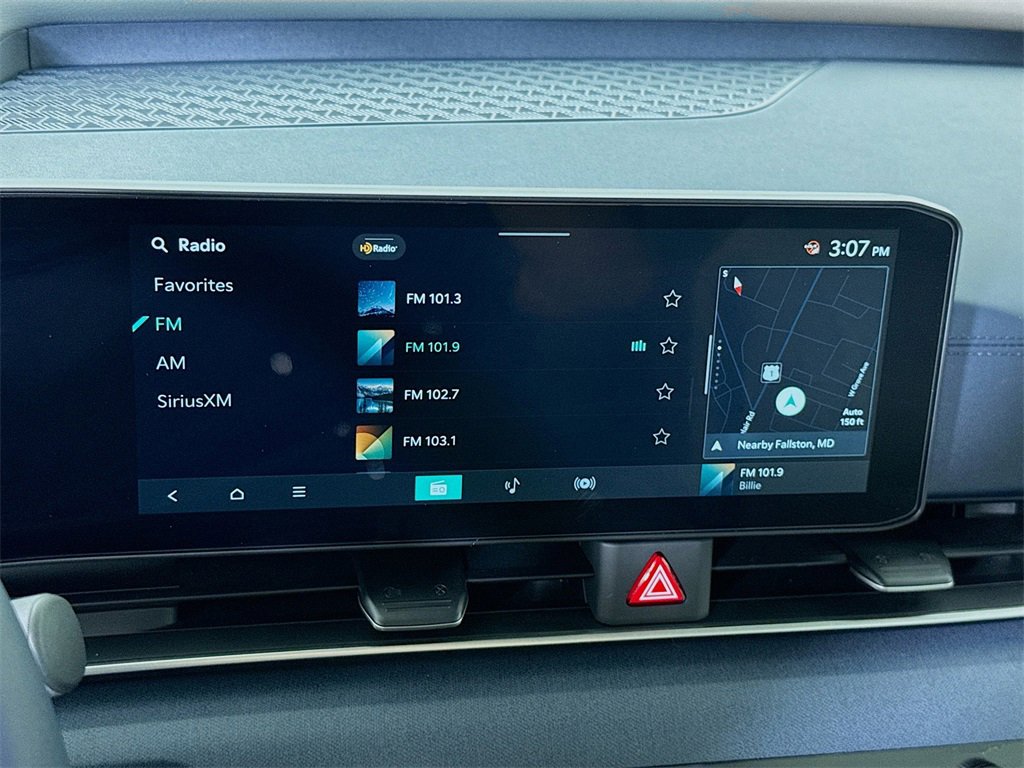 Used 2026 Kia Carnival EX image 6