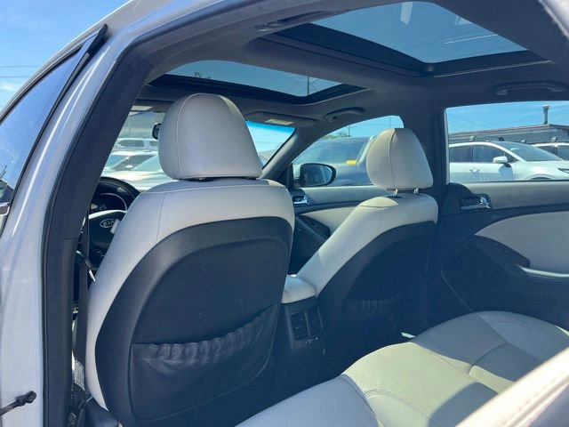 Used 2013 Kia Optima SX w/ Limited Pkg FWD image 11