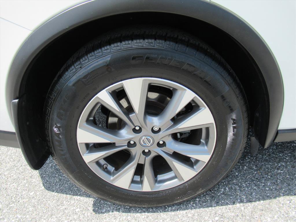 Used 2018 Nissan Murano SL w/ Moonroof Package image 8