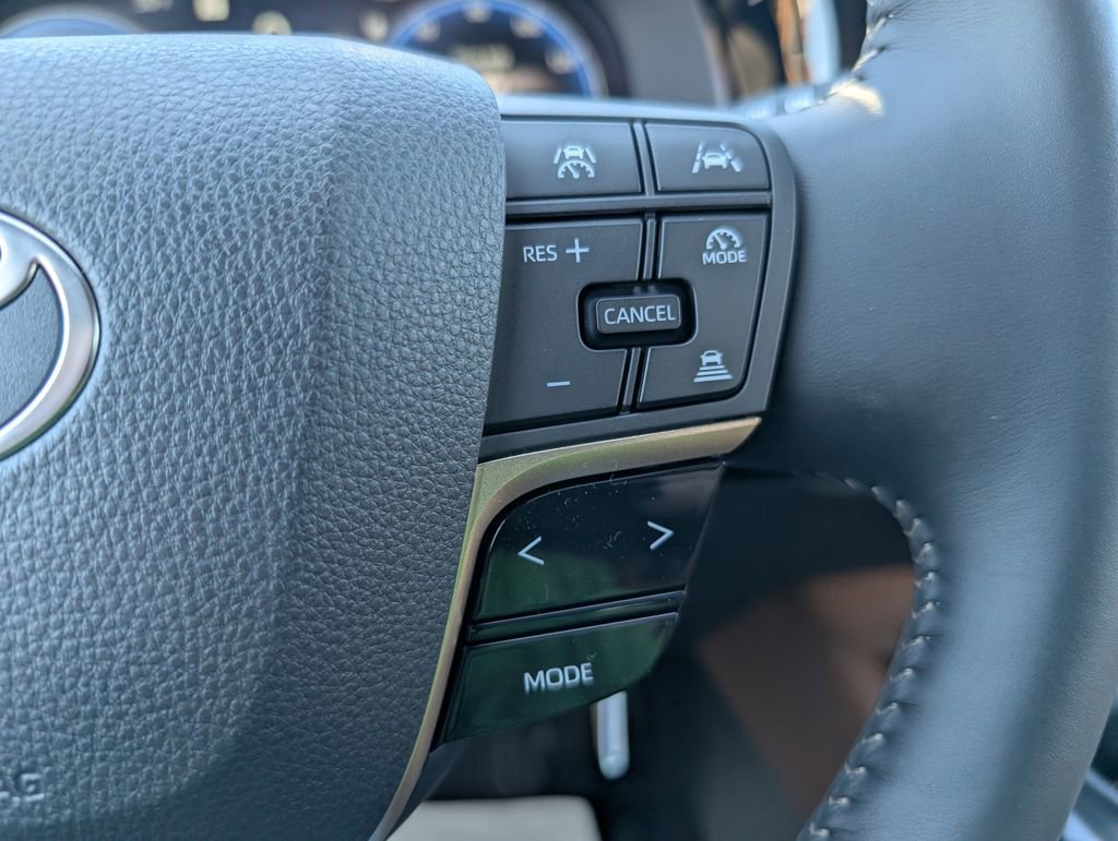 New 2026 Toyota Crown Signia Limited image 18