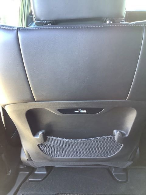 Used 2023 Chrysler Pacifica Touring-L w/ S Appearance Package AWD/4WD image 23