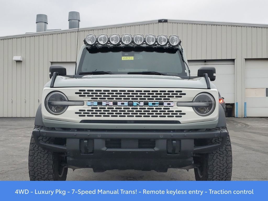 Used 2021 Ford Bronco Badlands image 2