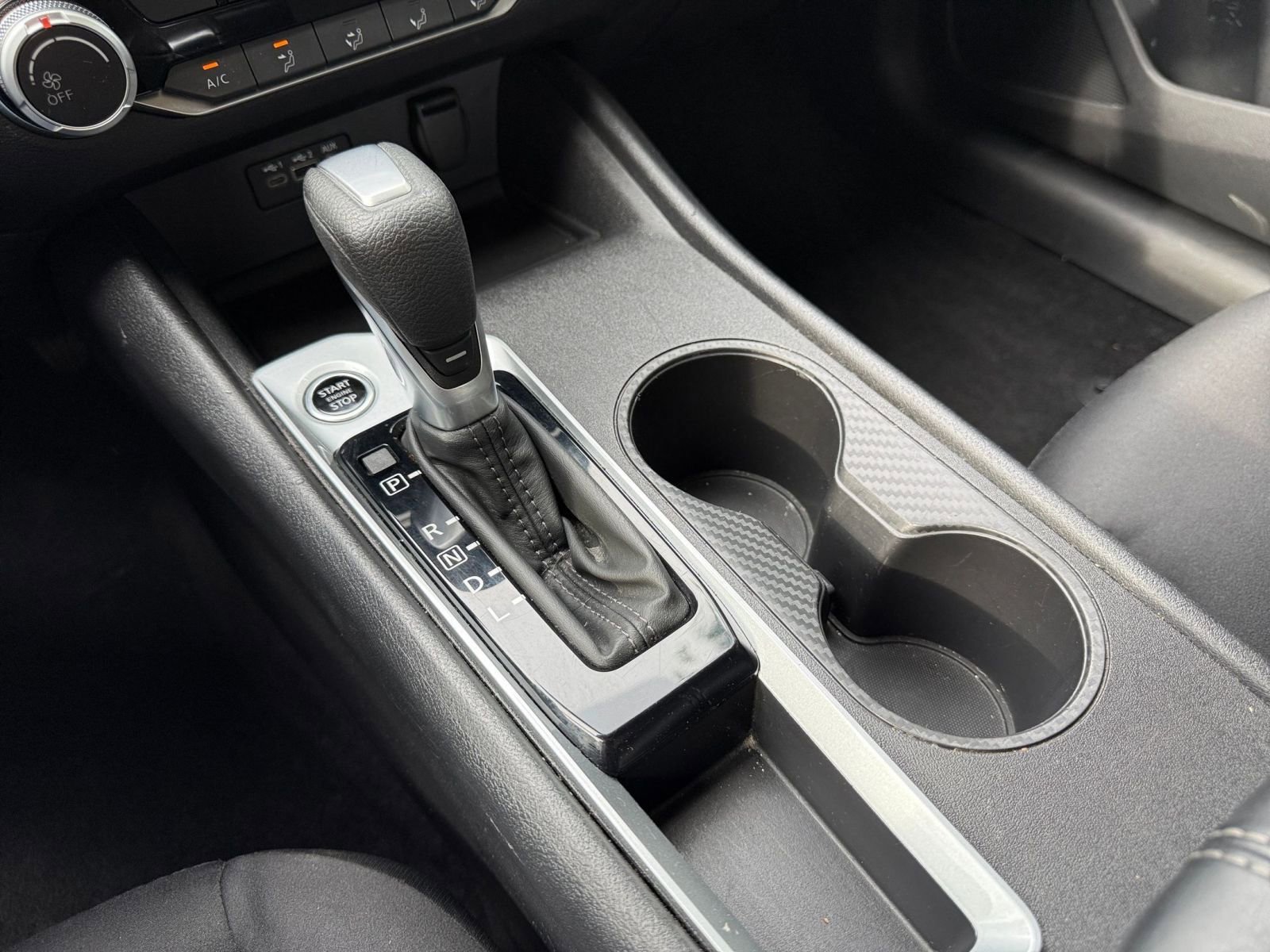 Used 2025 Nissan Altima 2.5 SV image 41