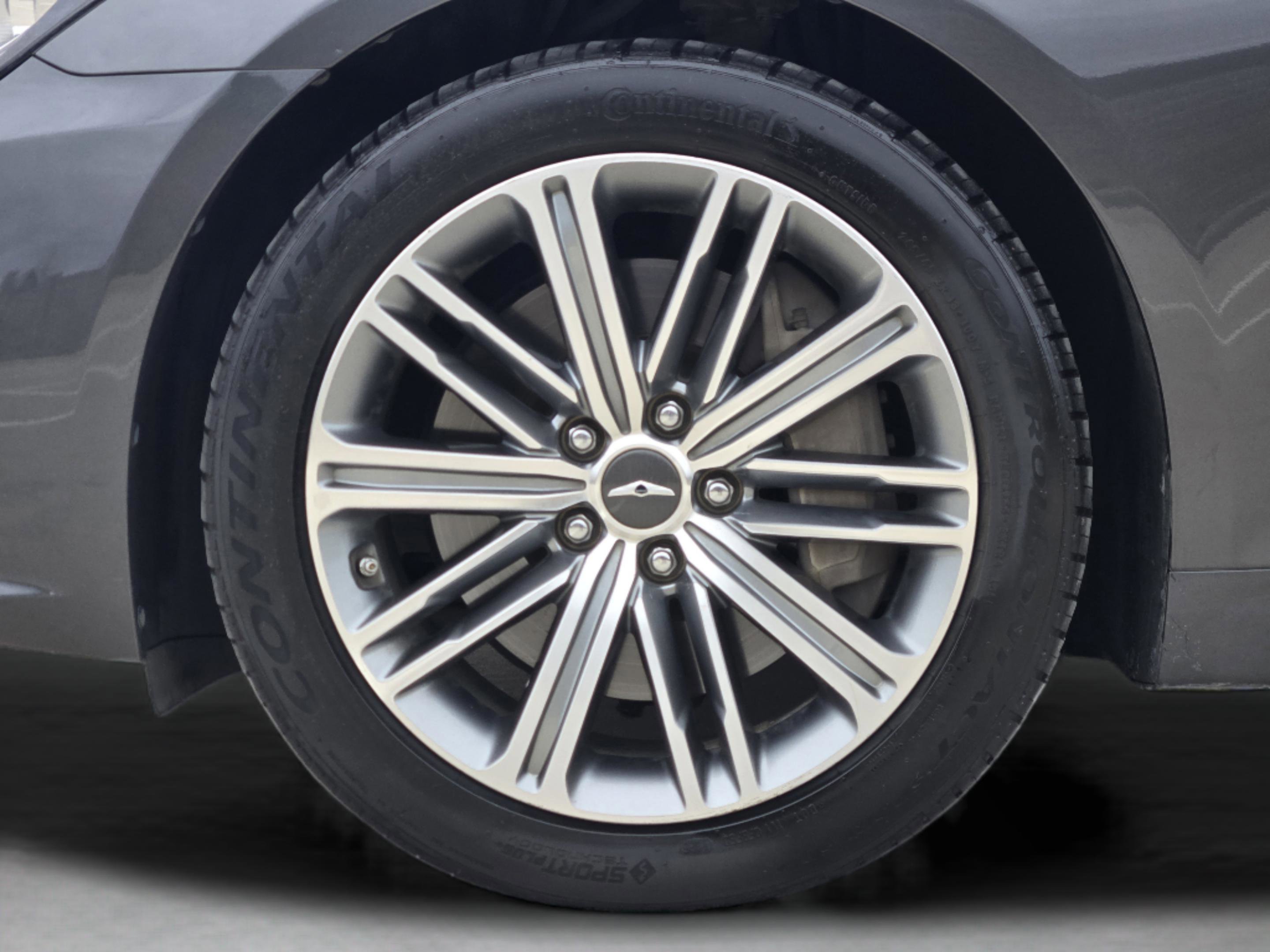 Used 2018 Genesis G80 3.8 w/ Option Group 02 RWD image 29