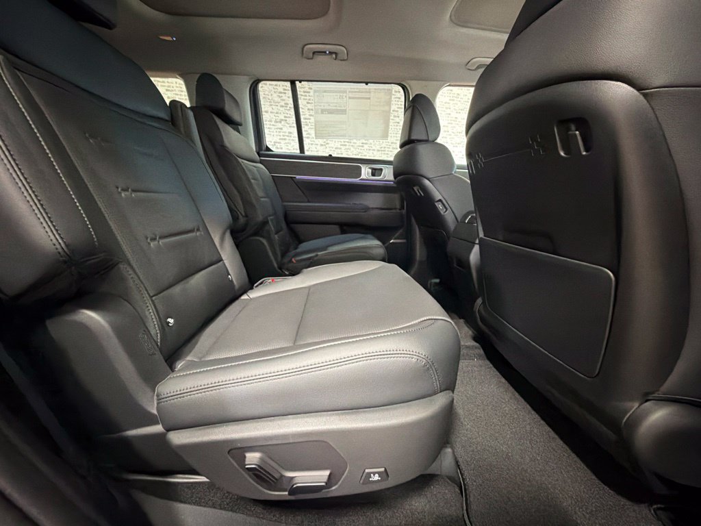 New 2027 Hyundai Santa Fe Limited AWD/4WD image 14