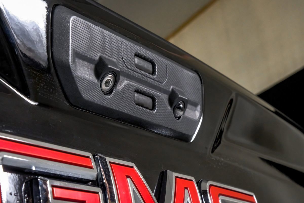 Used 2020 GMC Sierra 3500 AT4 w/ AT4 Premium Package image 49