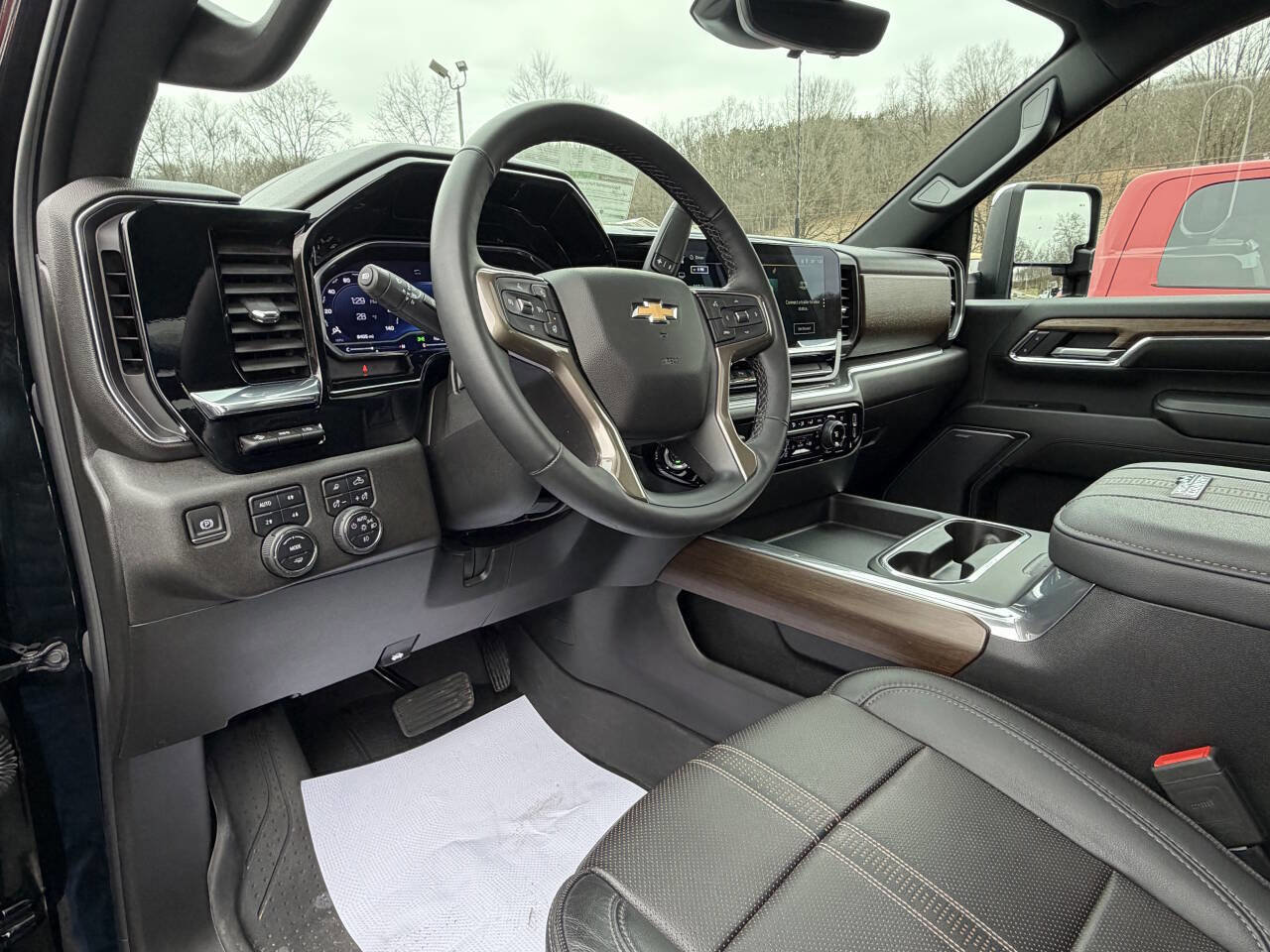 Used 2024 Chevrolet Silverado 3500 High Country w/ High Country Premium Package image 38