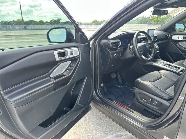 Used 2020 Ford Explorer ST w/ Premium Technology Package AWD/4WD image 22