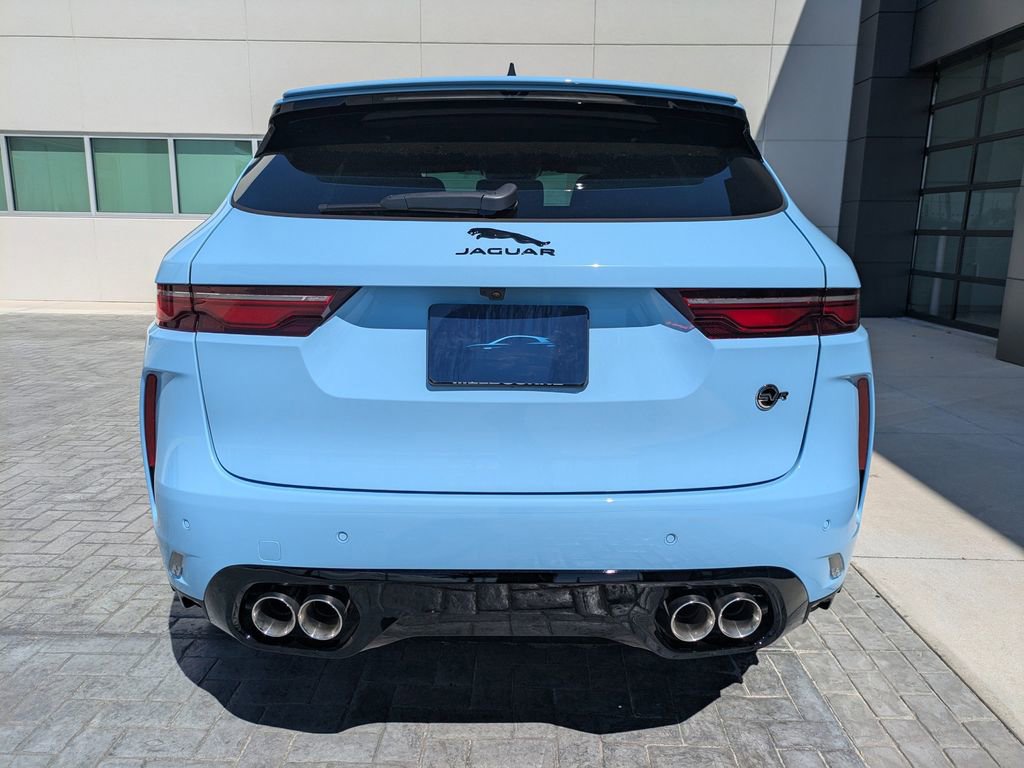 New 2026 Jaguar F-PACE SVR image 6