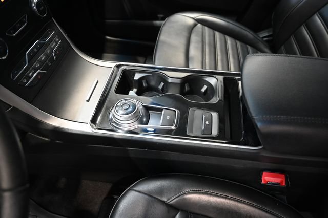 Used 2020 Ford Edge SEL w/ Convenience Package AWD/4WD image 17