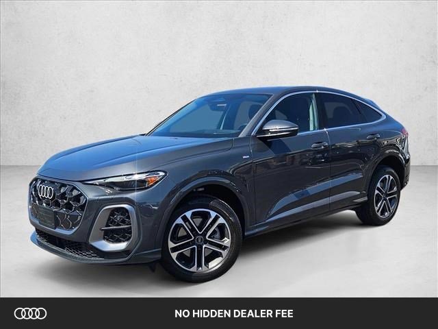 Used 2025 Audi Q5 Premium w/ Convenience Package