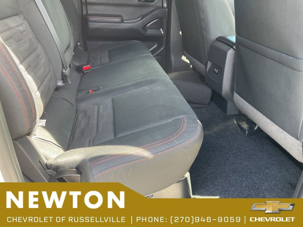 Used 2025 Nissan Frontier PRO-4X AWD/4WD image 32