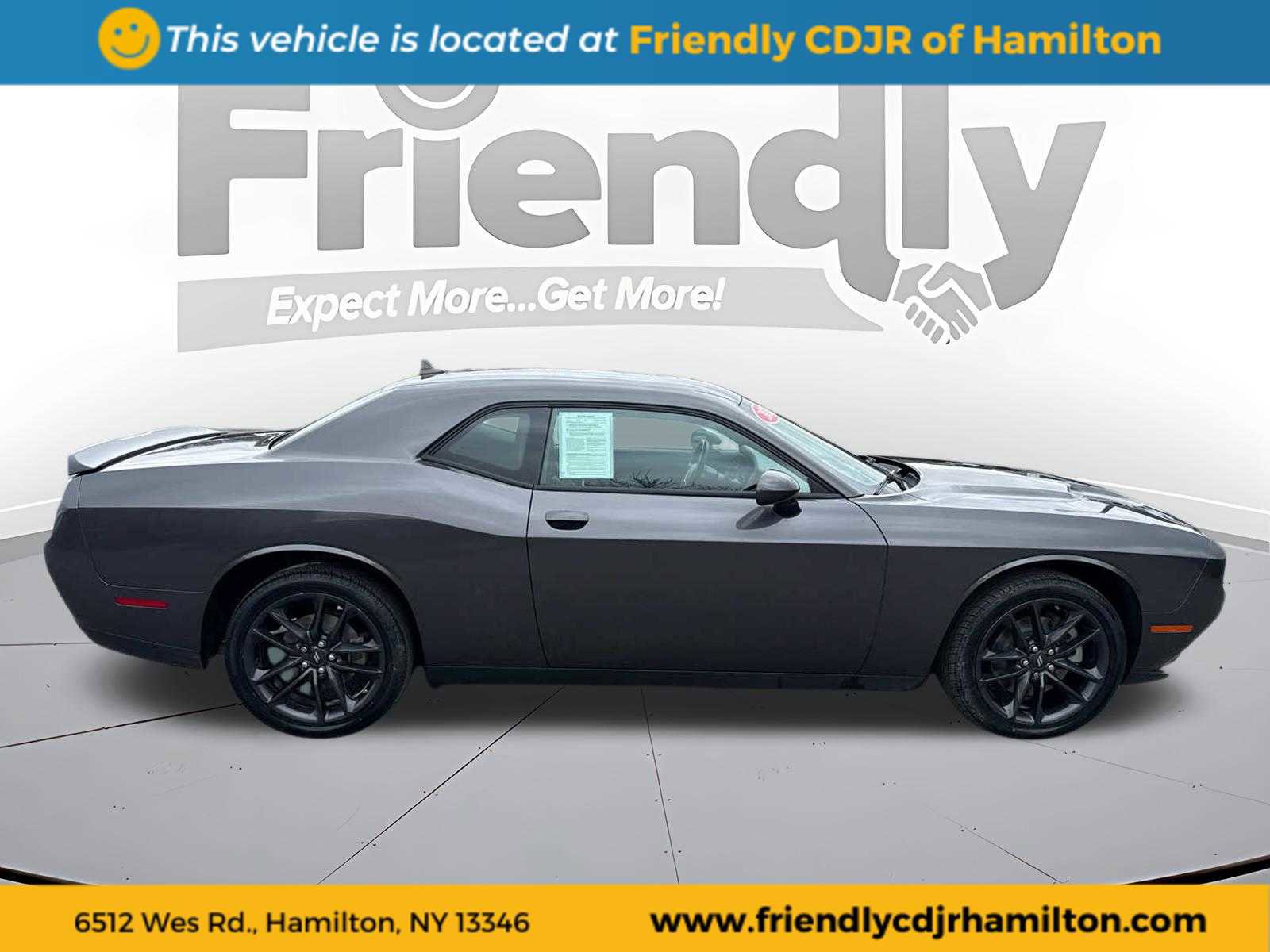 Used 2023 Dodge Challenger SXT w/ Plus Package image 8
