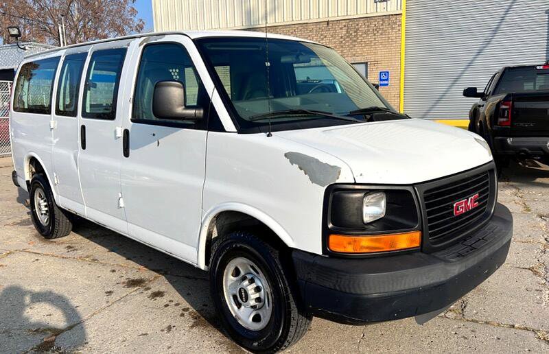 Used 2008 GMC Savana 2500 image 3