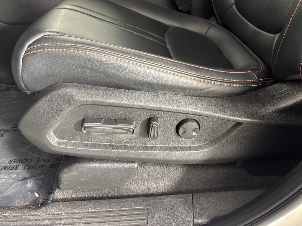 Used 2023 Honda Pilot TrailSport image 9