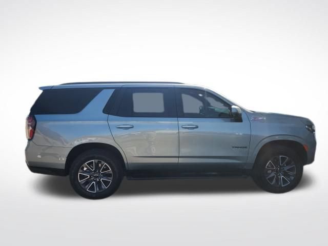 Used 2024 Chevrolet Tahoe Z71 w/ Luxury Package AWD/4WD image 8