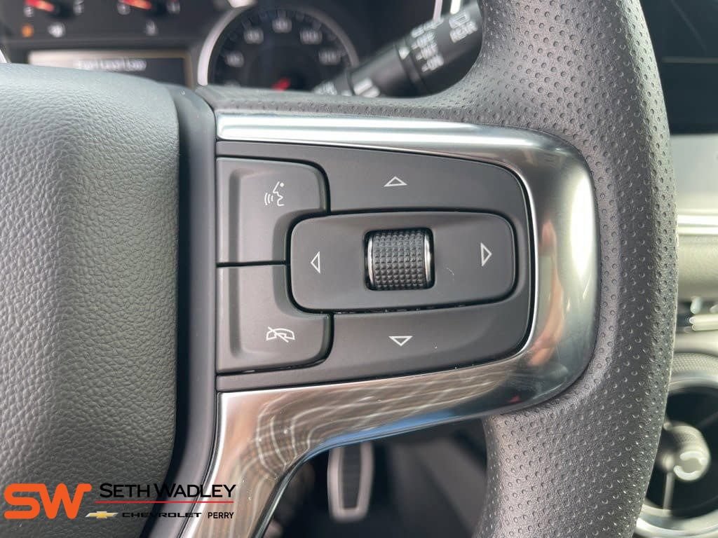 New 2026 Chevrolet Blazer LT w/ Convenience Package AWD/4WD image 16