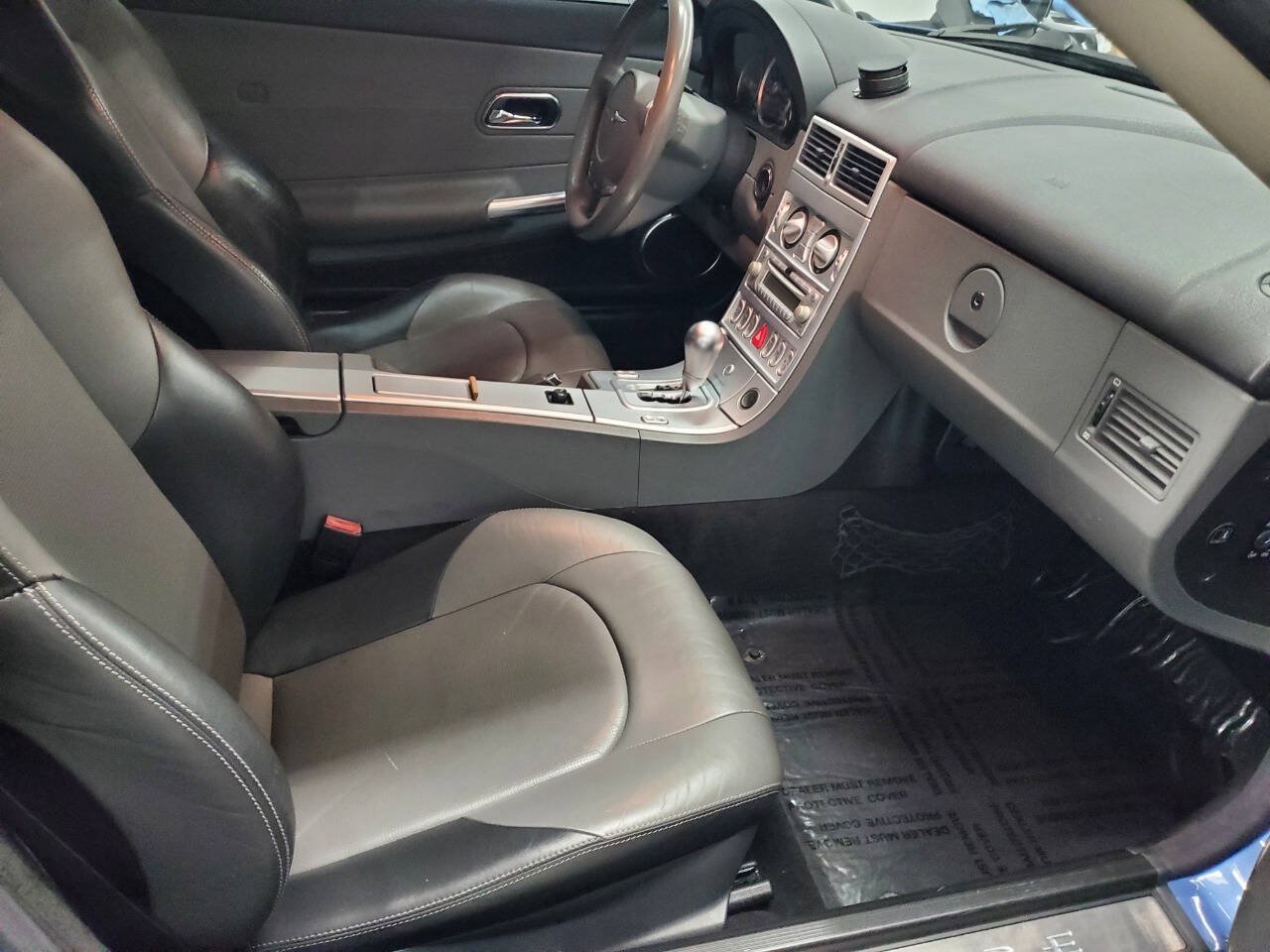 Used 2005 Chrysler Crossfire Limited RWD image 12