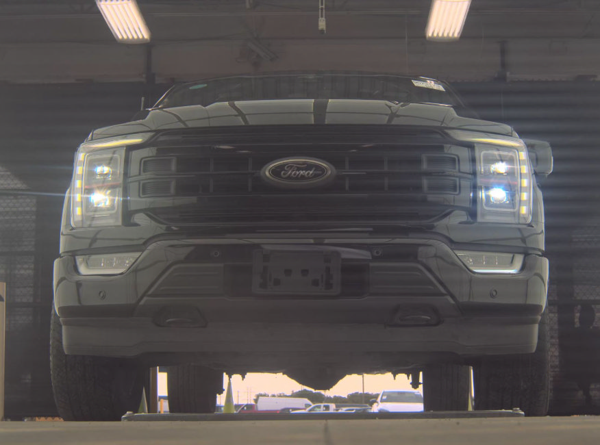 Used 2023 Ford F150 Platinum w/ Equipment Group 701A High AWD/4WD image 9