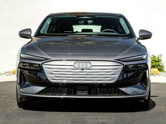 Used 2025 Audi A6 e-tron Premium Plus w/ Premium Plus AWD/4WD image 3