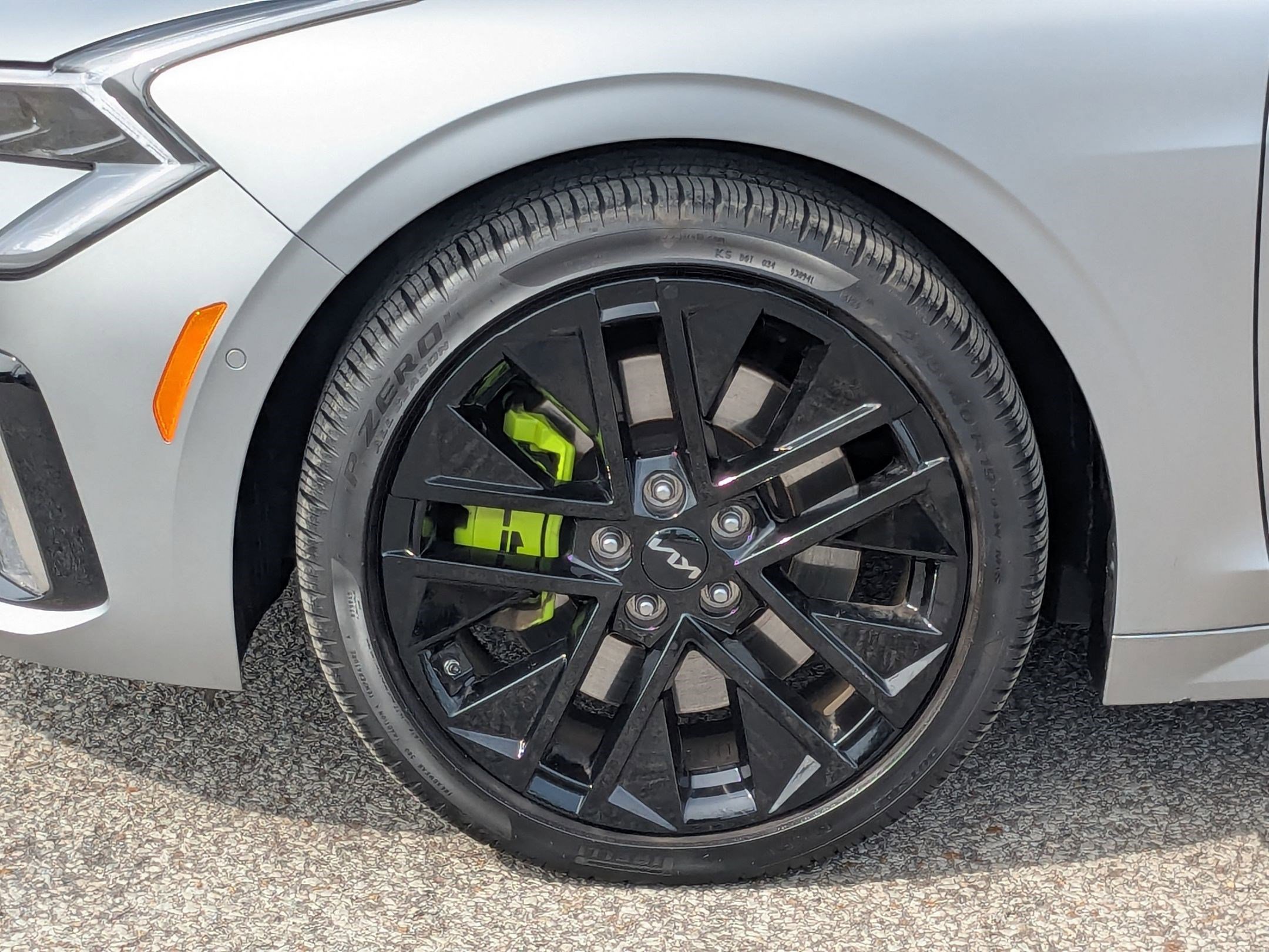 Certified 2025 Kia K5 GT w/ GT1 Package image 10