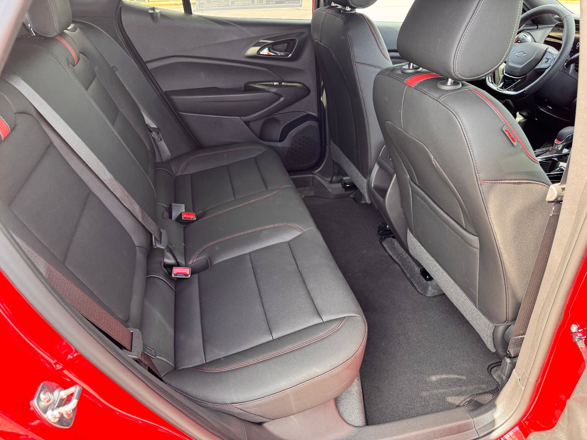 New 2026 Chevrolet Trax RS w/ Driver Confidence Package FWD image 19