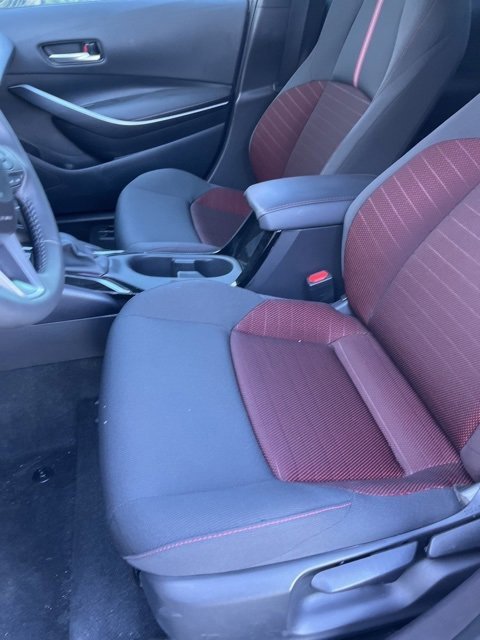 Used 2025 Toyota Corolla SE image 12