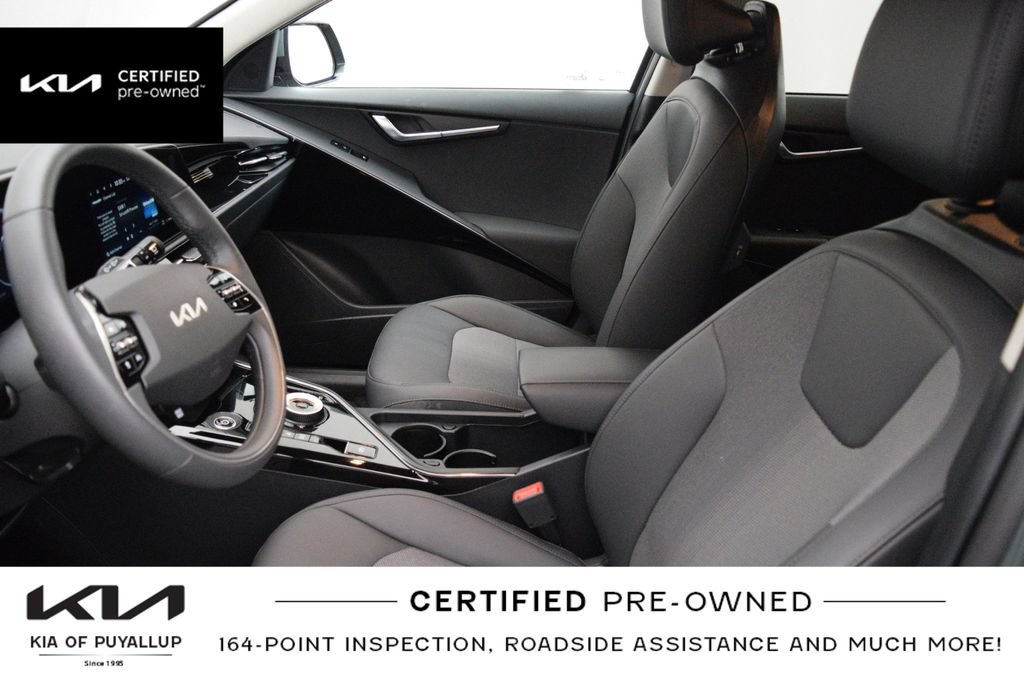 Certified 2024 Kia Niro Wind w/ Wind Preserve Package FWD image 11
