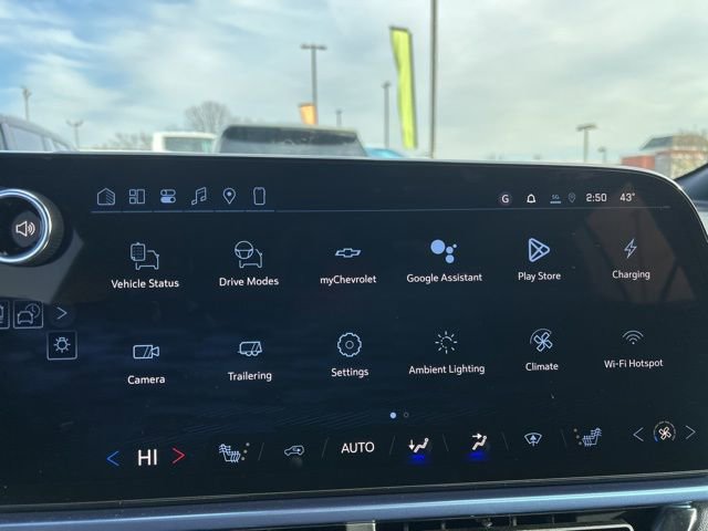 New 2026 Chevrolet Equinox EV LT image 23