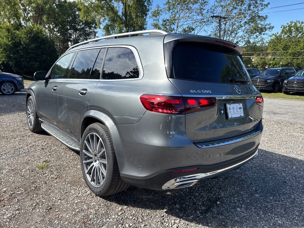 New 2026 Mercedes-Benz GLS 580 4MATIC image 7