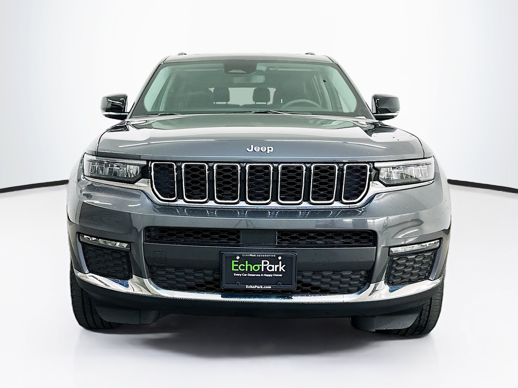 Used 2023 Jeep Grand Cherokee L Limited AWD/4WD image 2