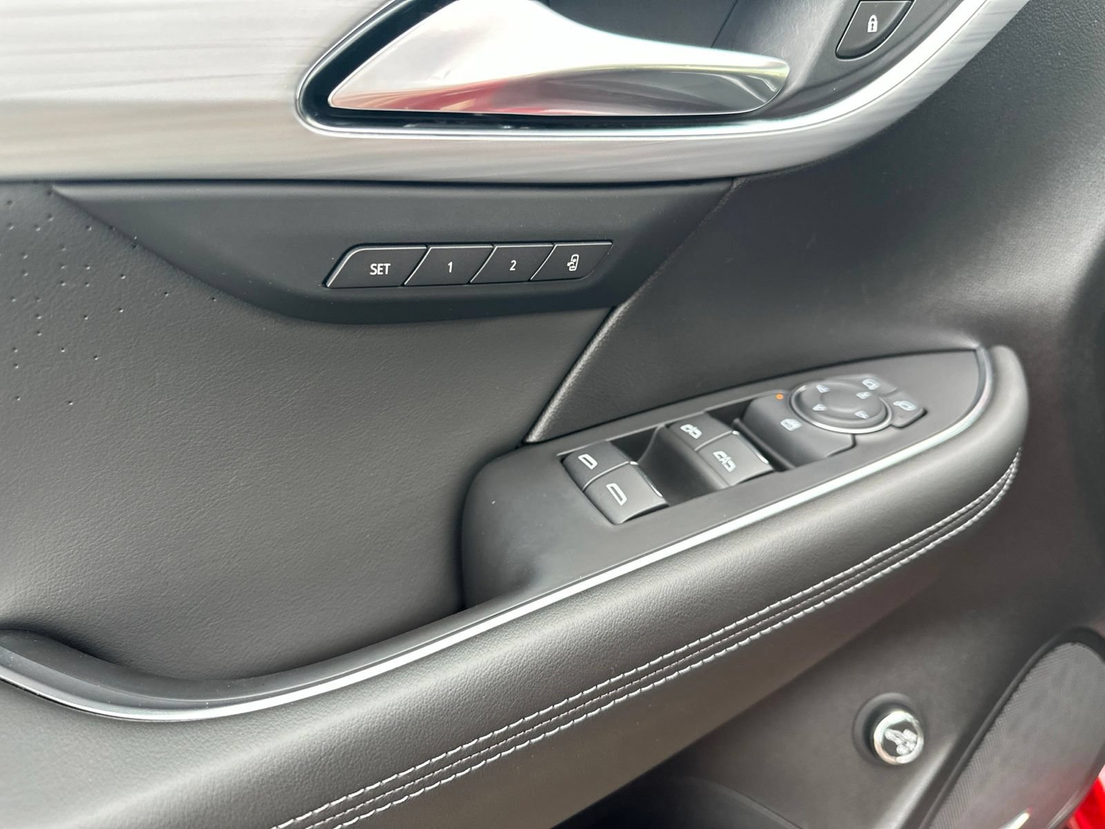 Used 2026 Buick Envision Avenir AWD/4WD image 19