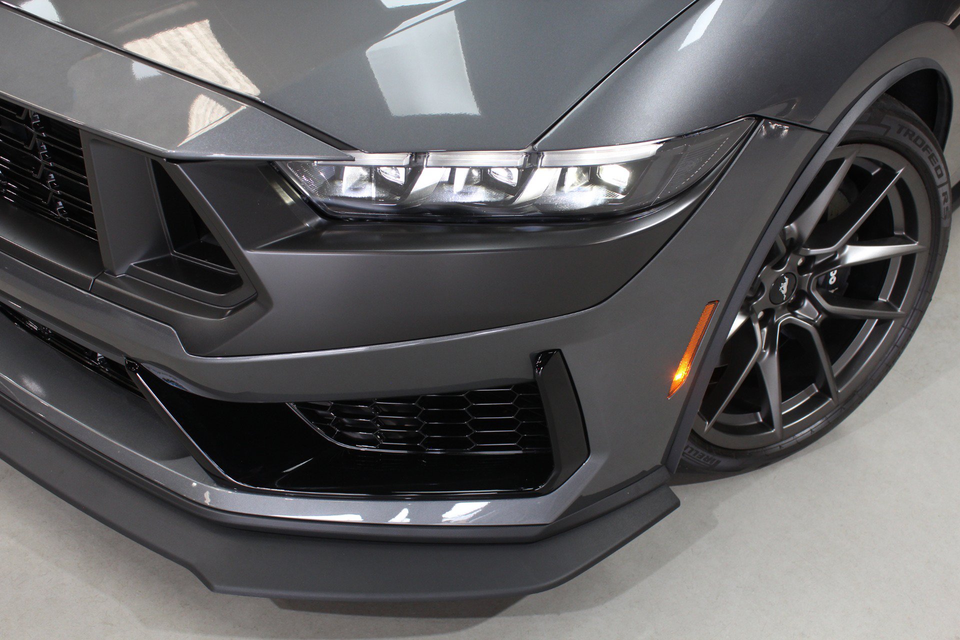 Used 2024 Ford Mustang Dark Horse w/ Dark Horse Handlin Package RWD image 9