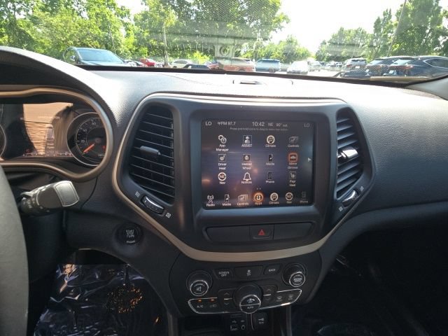 Used 2015 Jeep Cherokee Limited AWD/4WD image 21