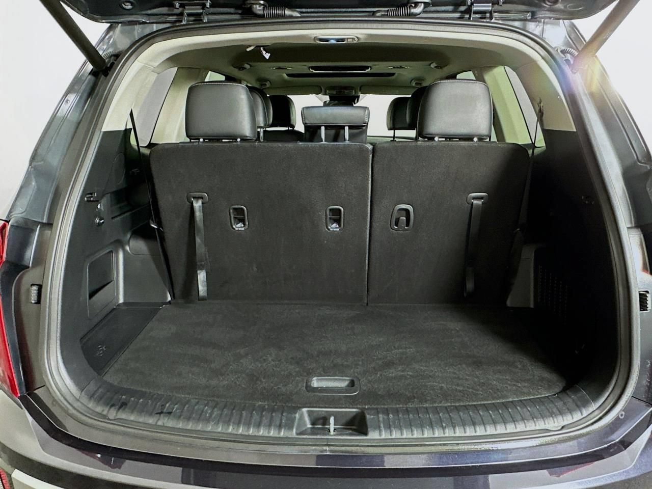 Used 2025 Kia Telluride S AWD/4WD image 47