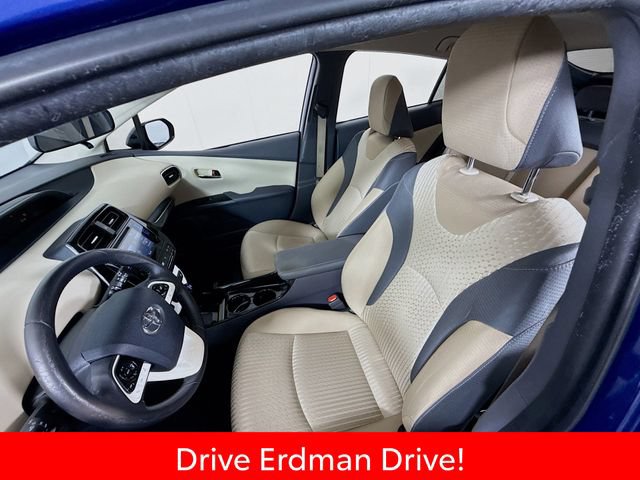 Certified 2018 Toyota Prius Three FWD image 5