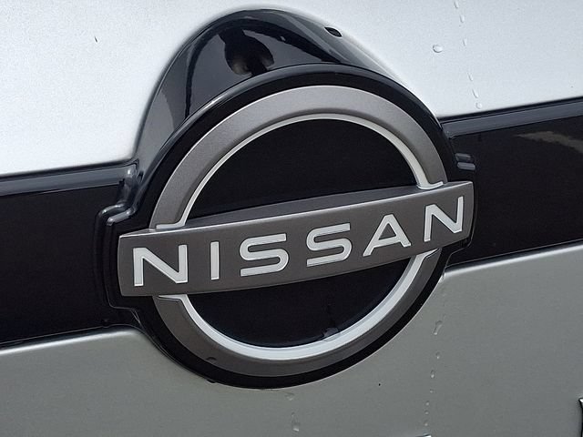 Used 2025 Nissan Pathfinder Platinum w/ Cargo Package FWD image 29