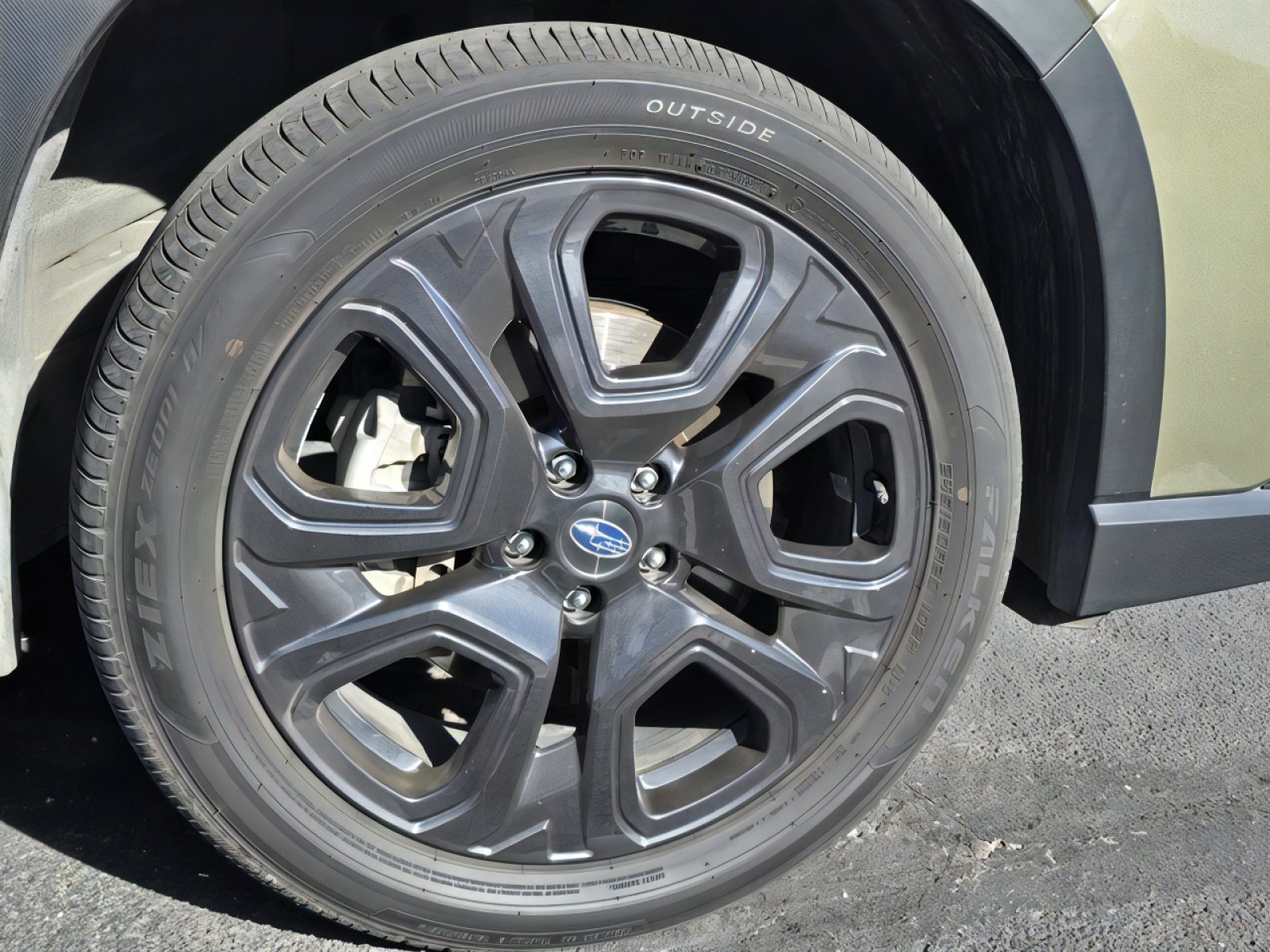 Used 2023 Subaru Ascent Onyx Edition Limited image 6