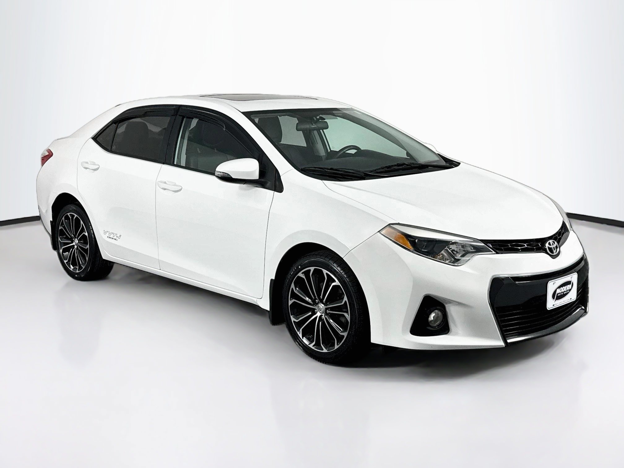 Used 2016 Toyota Corolla S FWD image 2