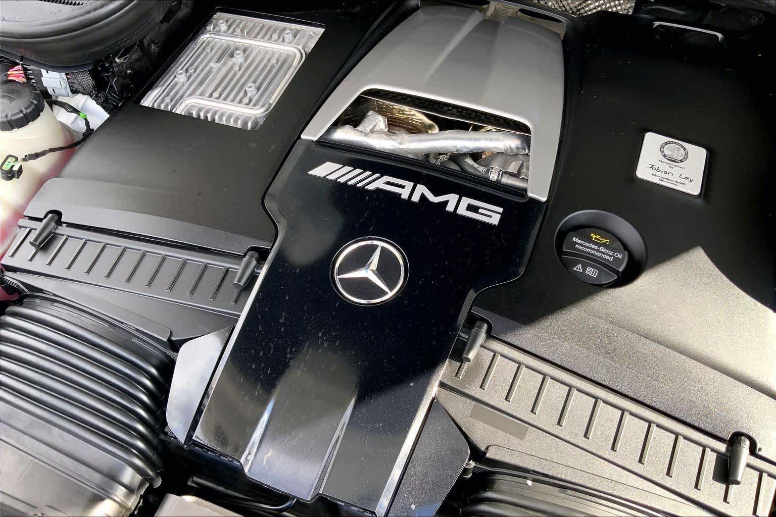 Certified 2025 Mercedes-Benz GLS 63 AMG 4MATIC image 33