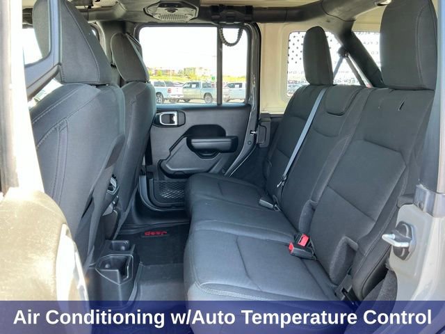 Used 2021 Jeep Wrangler Unlimited Sport image 16